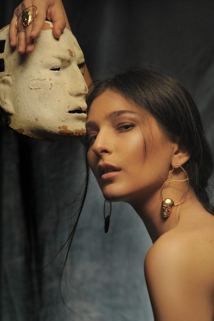Fani Earrings