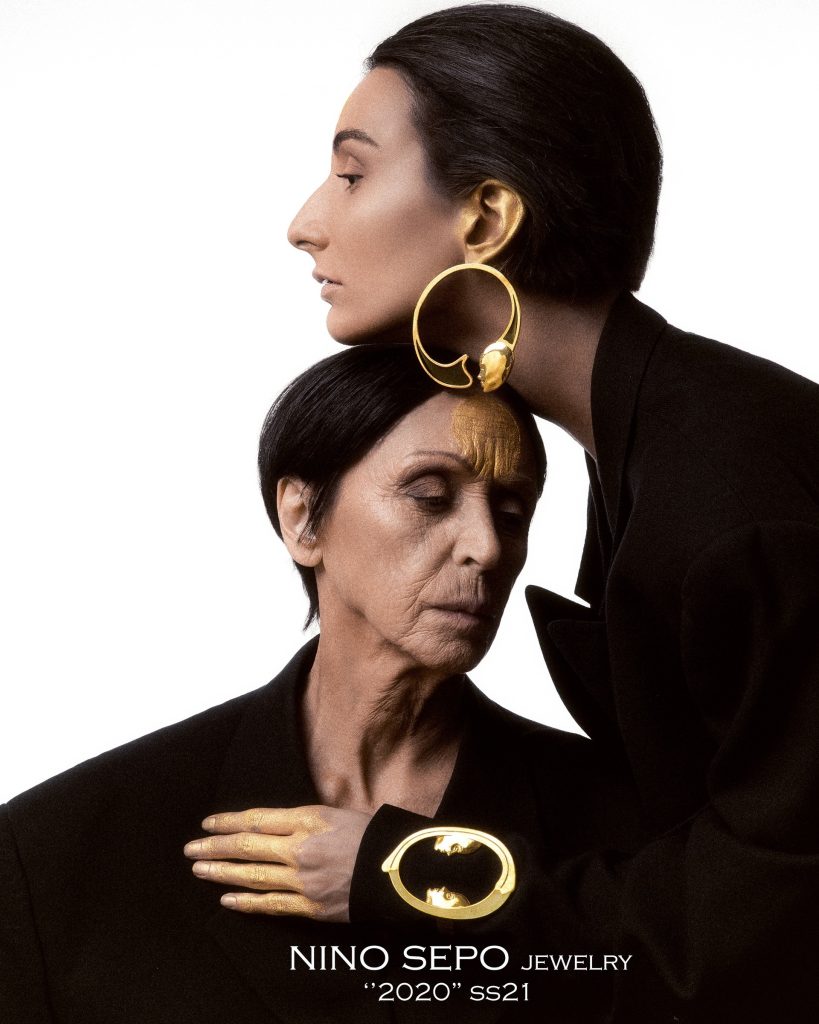 Motion Earrings